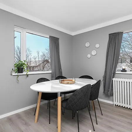 Remover Melabraut 25-venture Vacations - The Perfect Base - Near Downtown Reykjavik