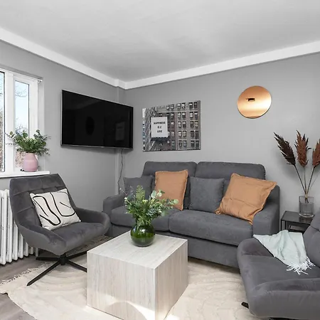 Remover Melabraut 25-venture Vacations - The Perfect Base - Near Downtown Apartment